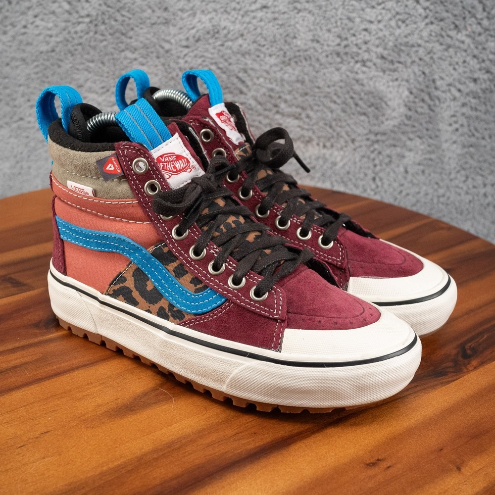 Vans Sk8-Hi MTE-2 Pomegranate Leopard Women's 6 Primaloft